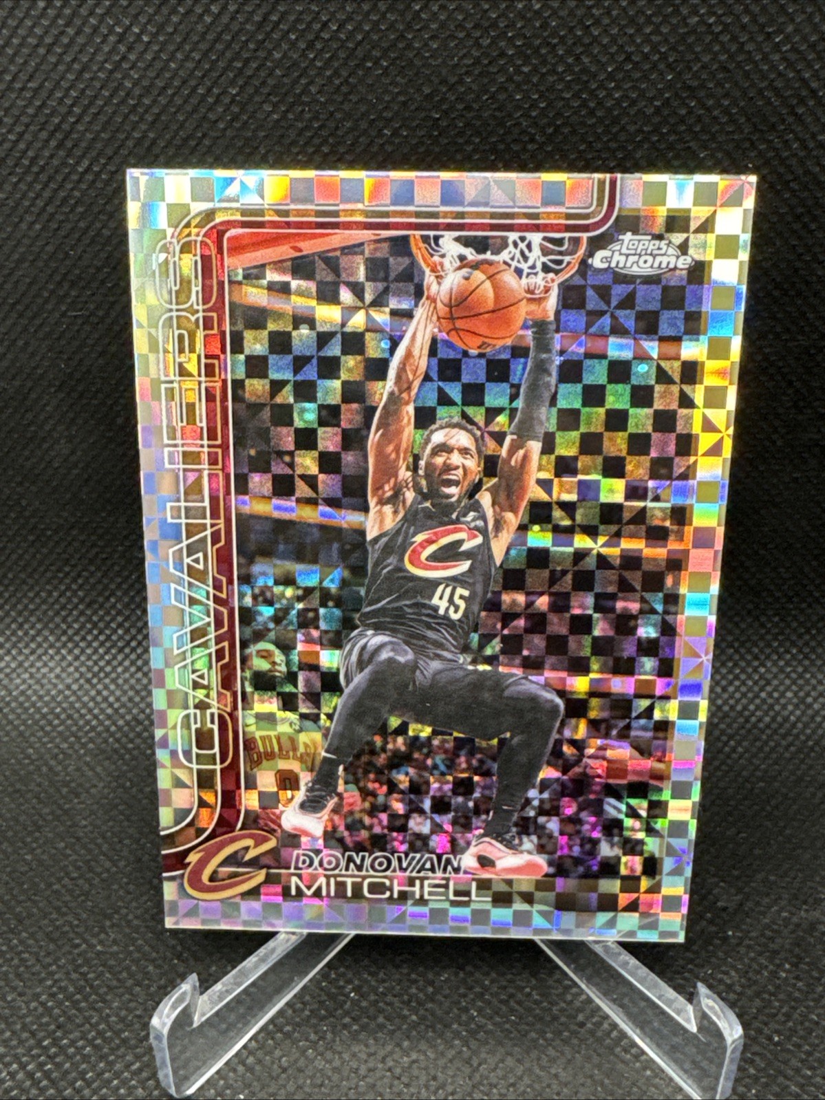 2025-26 Topps Chrome Update Donovan Mitchell X-Fractor #19 Cleveland Cavaliers