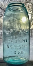 MASON ‘S PATENT NOV 30TH 1858 - reverse - Hourglass  aqua 1/2 gallon