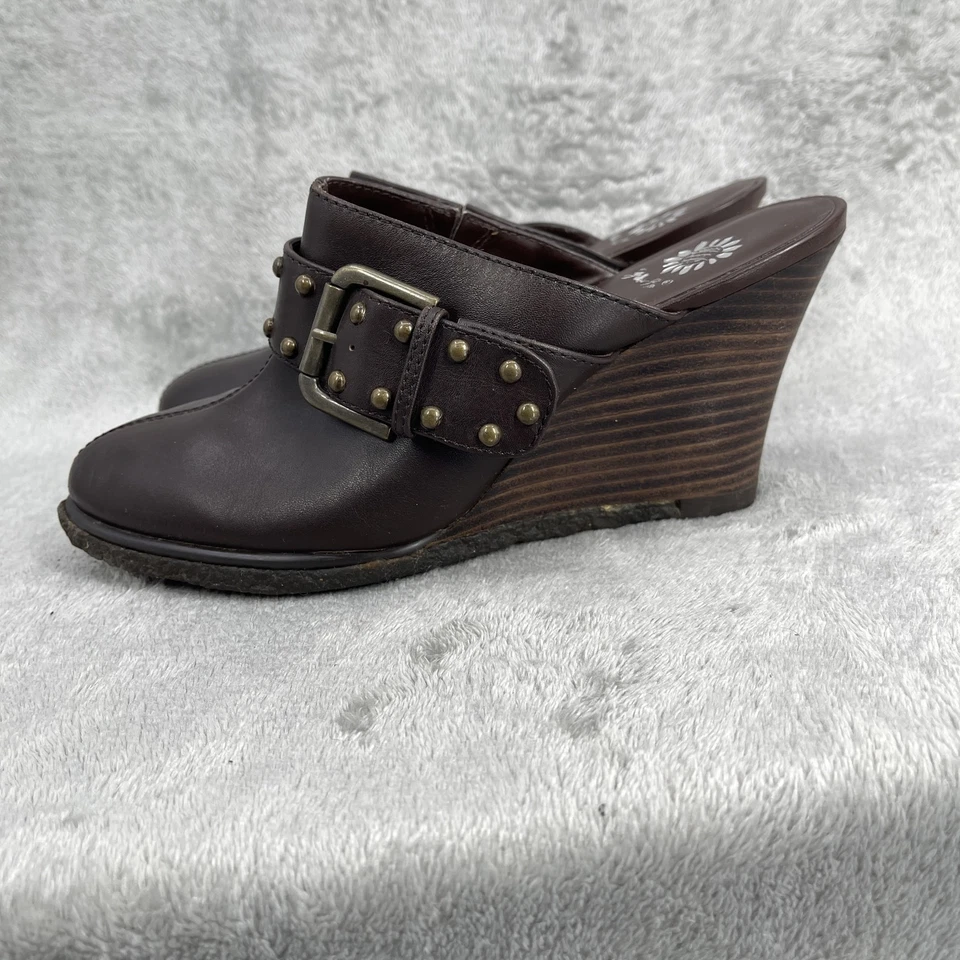 Caja Amarilla Y2K Tachuelas Zapatos Mujer Talla 7 Retro Marrón Cuero Cuña Tacones Hebilla Foto 4 de 4