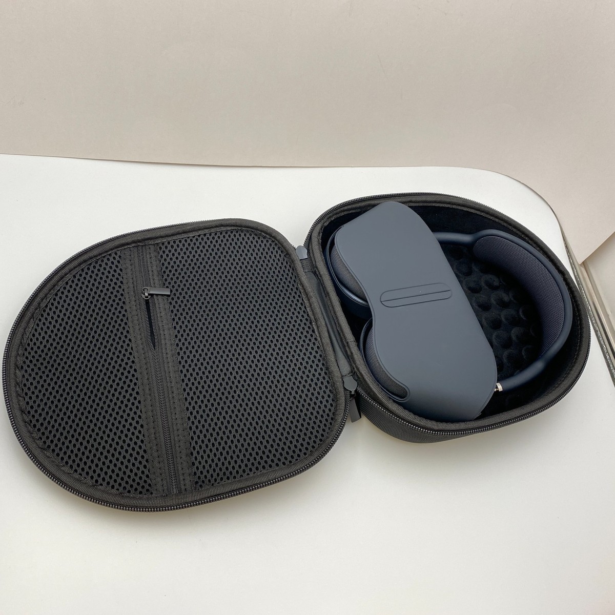 Apple AirPods Max - Midnight - USB-C version - Open Box | eBay