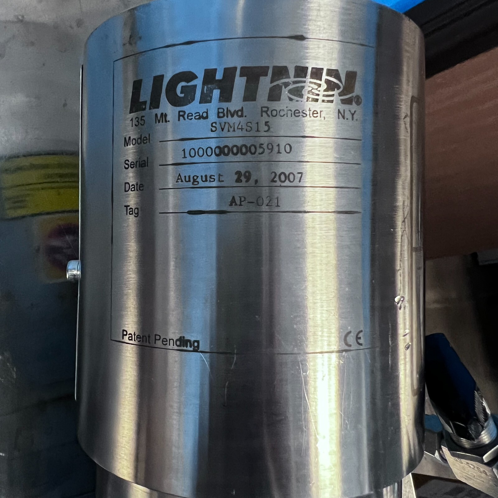 LIGHTNIN SanStart SVM4S15 Sanitary Vertical Mini (SVM) Mixers for cGMP Lab