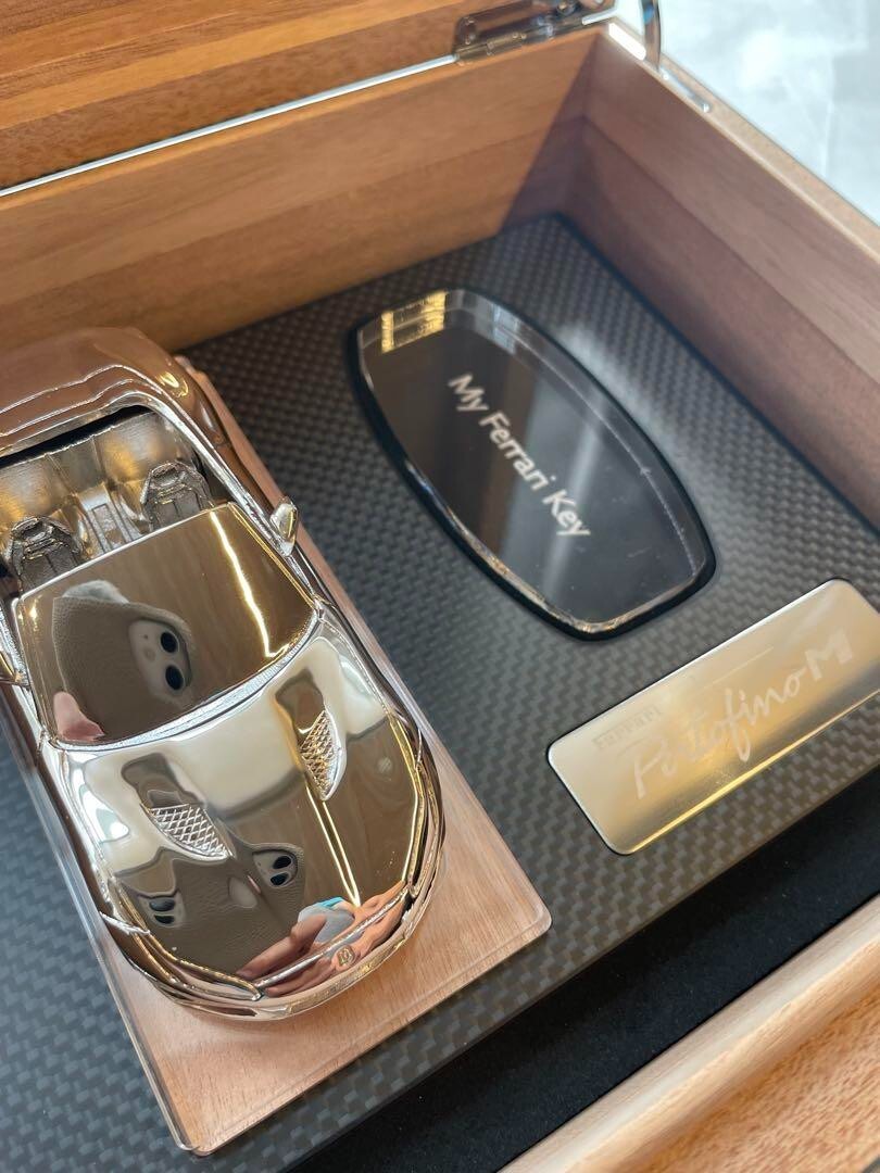 フェラーリ F8スパイダー キーボックス Ferrari Owner Limited F8 Spider Key Case Minicar