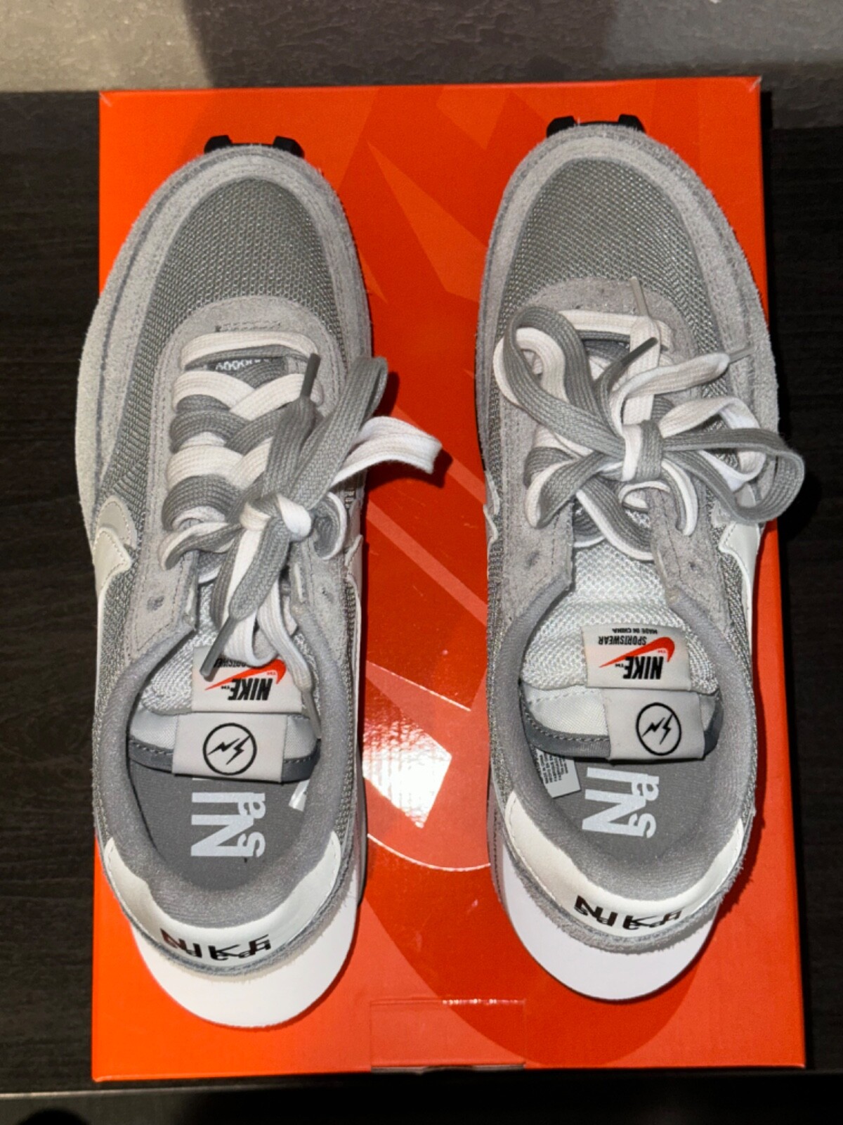 SACAI X NIKE Taglia 7 Nike LDV Waffle x design frammenti x grigio Sacai