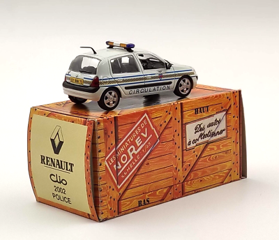 RENAULT CLIO POLICE 1/43 NOREV