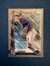 2025 Topps Holiday Glitters & Image Variations You Pick!