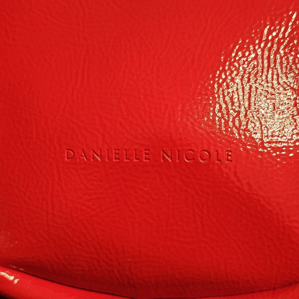 Mochila Danielle Nicole Looney Tunes Gossamer Nueva Con Etiquetas Estilo DN181208 🔥🔥 Foto 3 de 4