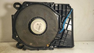 BMW 1 E81 E87 2005 Subwoofer 6925330 ROB43227