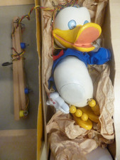 Pelham Puppets Walt Disney Donald Duck in named Yellow Box