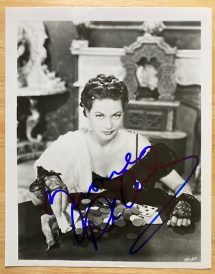 yvonne-de-carlo-hand-signed-autographed-8-x-10-photo-w-coa-ebay