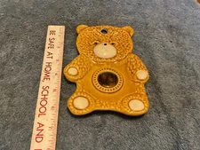 1000 Islands New York Ashtray Ash Tray Wall Hanger Decor Teddy Bear Ceramic