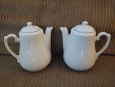 2 Homer Laughlin HL3648000 17 oz Seville Beverage Servers w/Lid China Ivory