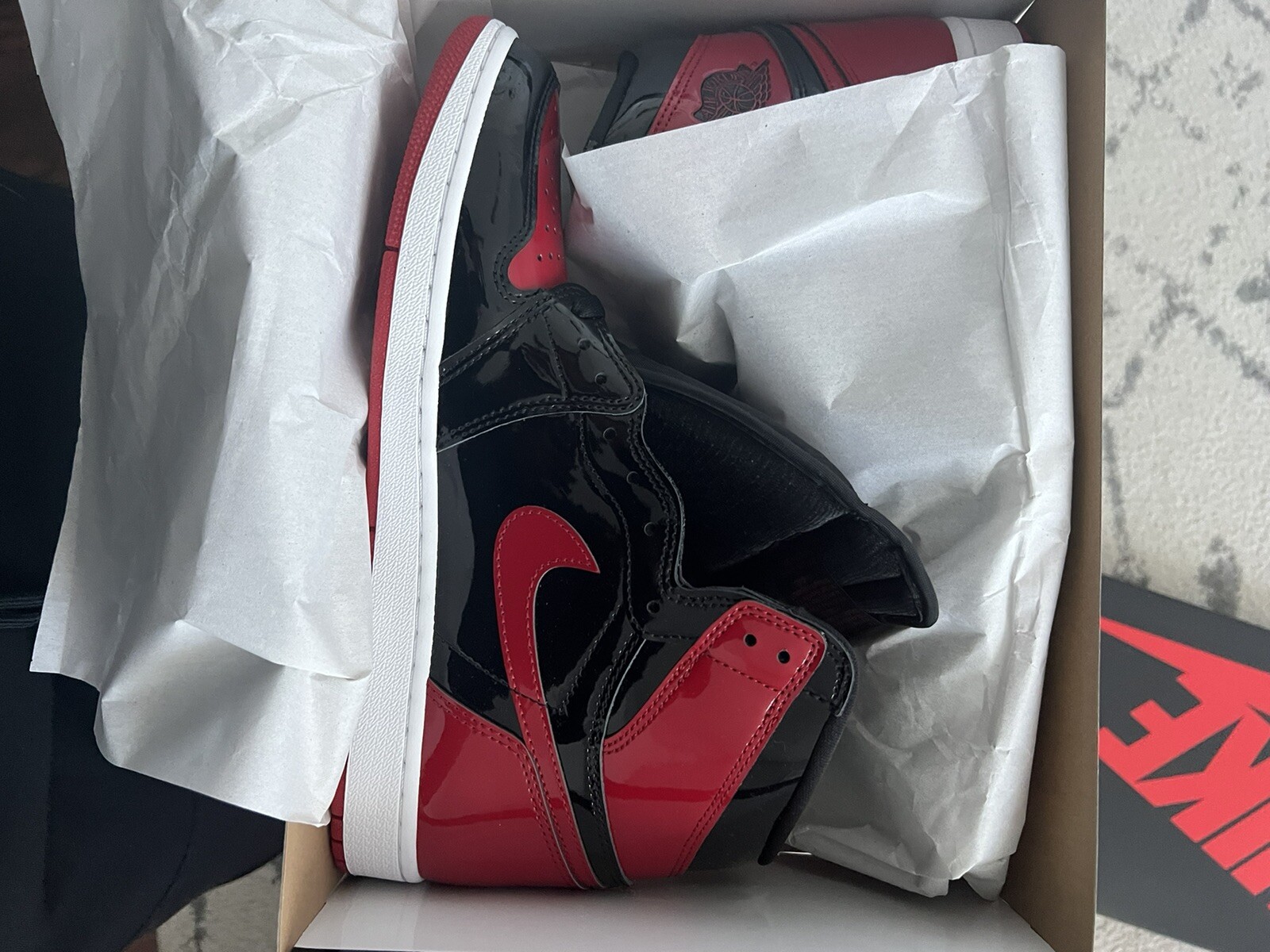 sneakers men nike Small Box Damage-image