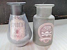 Set of 2 Halloween potion bottles "Spider Fangs, Poison extra Lethal"