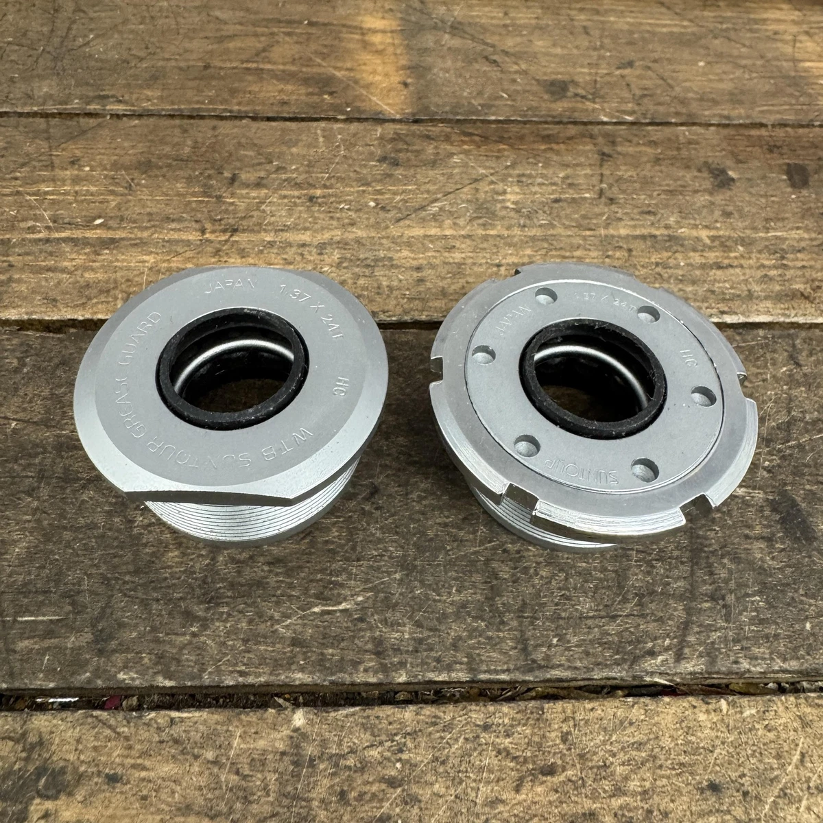 Vintage Suntour WTB Grease Guard Bottom Bracket Cups NOS 1.37x24T