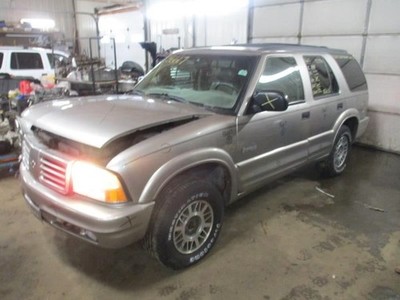 Chassis ECM Transfer Case Left Hand Kick Panel Fits 99-05 ASTRO 342030