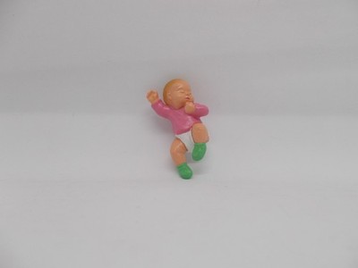Bullyland Babies Baby Babys - Junge schlafend - Boy sleeping - Puppenmöbel Figur