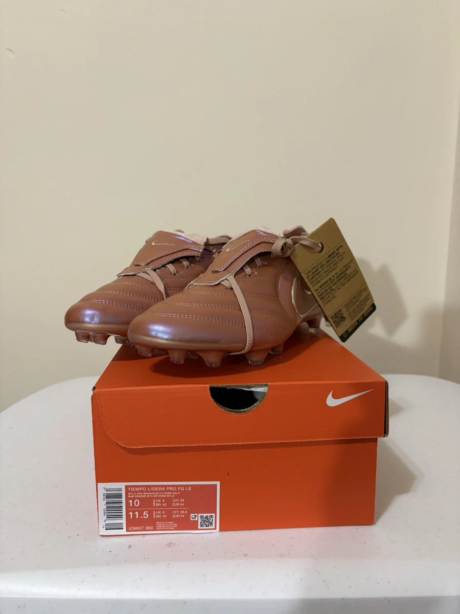 Preços baixos em Tênis de futebol Nike Tiempo | eBay