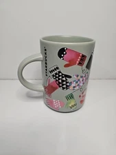 STARBUCKS 2017 Christmas Holiday Mittens Gloves 12 oz Coffee Tea Mug Cup -Green