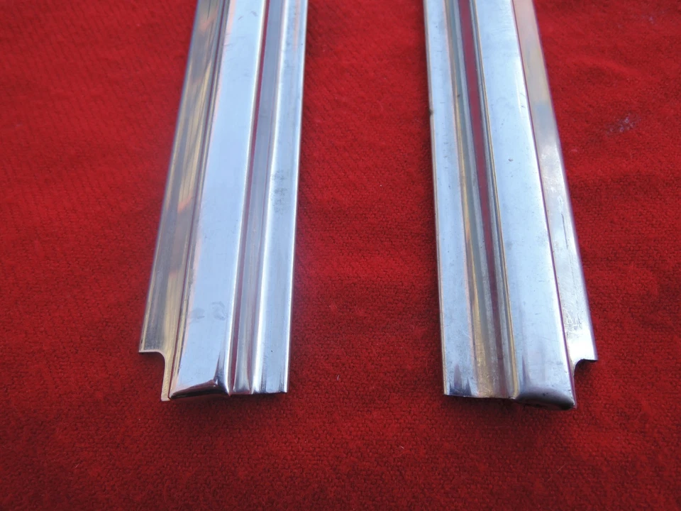 ALFA ROMEO GIULIA SPRINT GT / GTV usado par de pilar B moldura exterior Foto 2 de 4