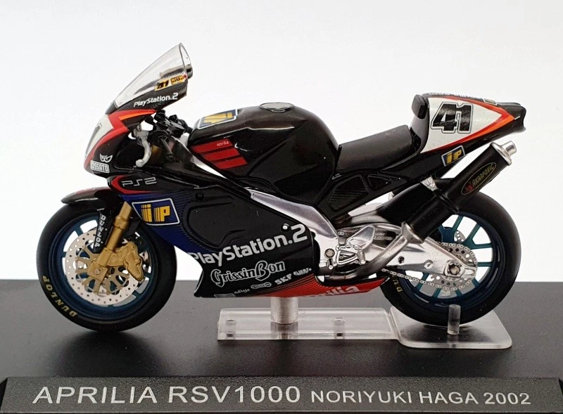 Ixo Models 1/24 Scale IB22 - Aprilia RSV1000 - #41 N.Haga - Black - Image 2 of 3