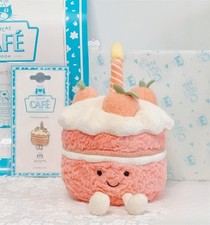 ジェリーキャット melbie peach cake Melbie Jellycat Peach Cake | TikTok