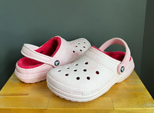 Crocs Powder Pink Swirl Classic Lined Watercolor Marbled Clog US Women 7, 8 NWT