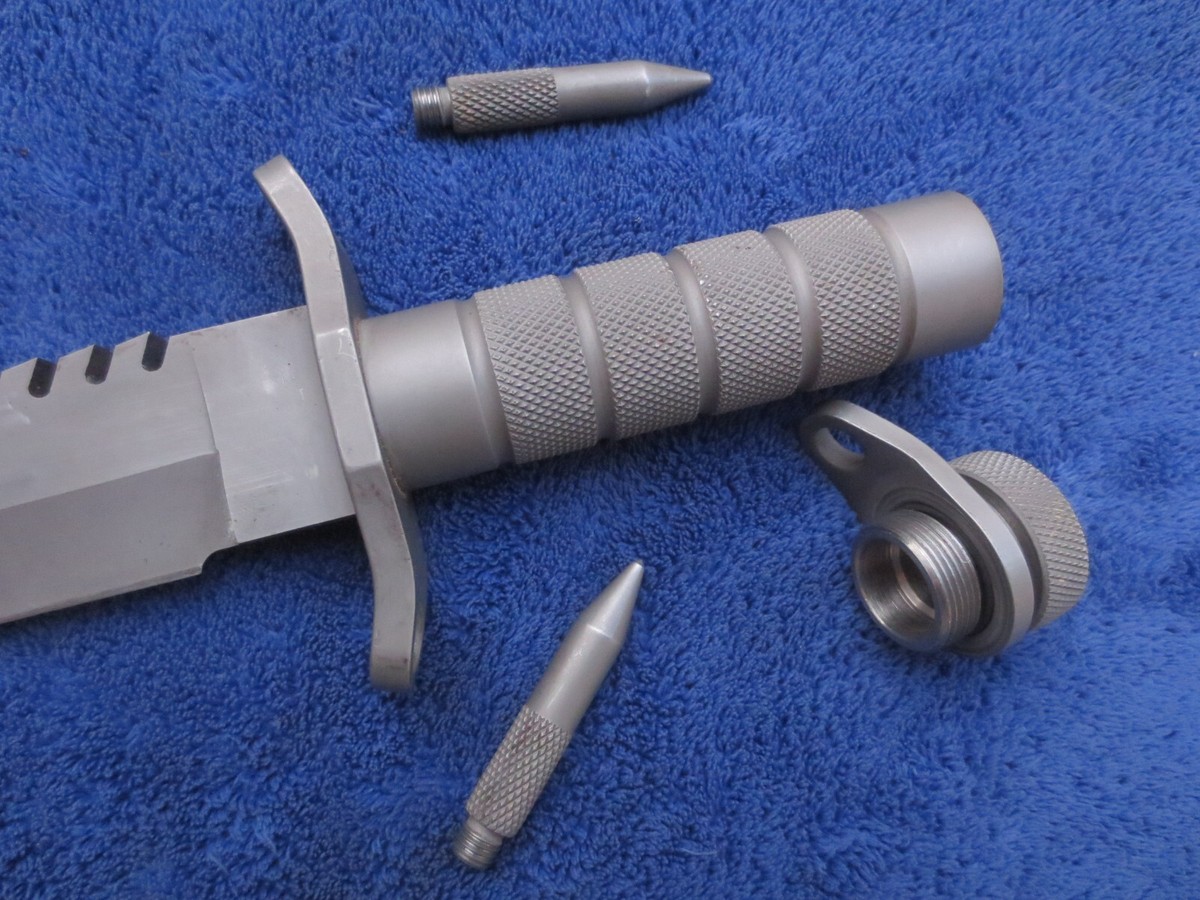 ORIGINAL VINTAGE BUCK 184 SURVIVAL DAGGER 1ST ISSUE KNIFE ORIGINAL VINTAGE BUCK 184 SURVIVAL DAGGER 1ST ISSUE KNIFE
