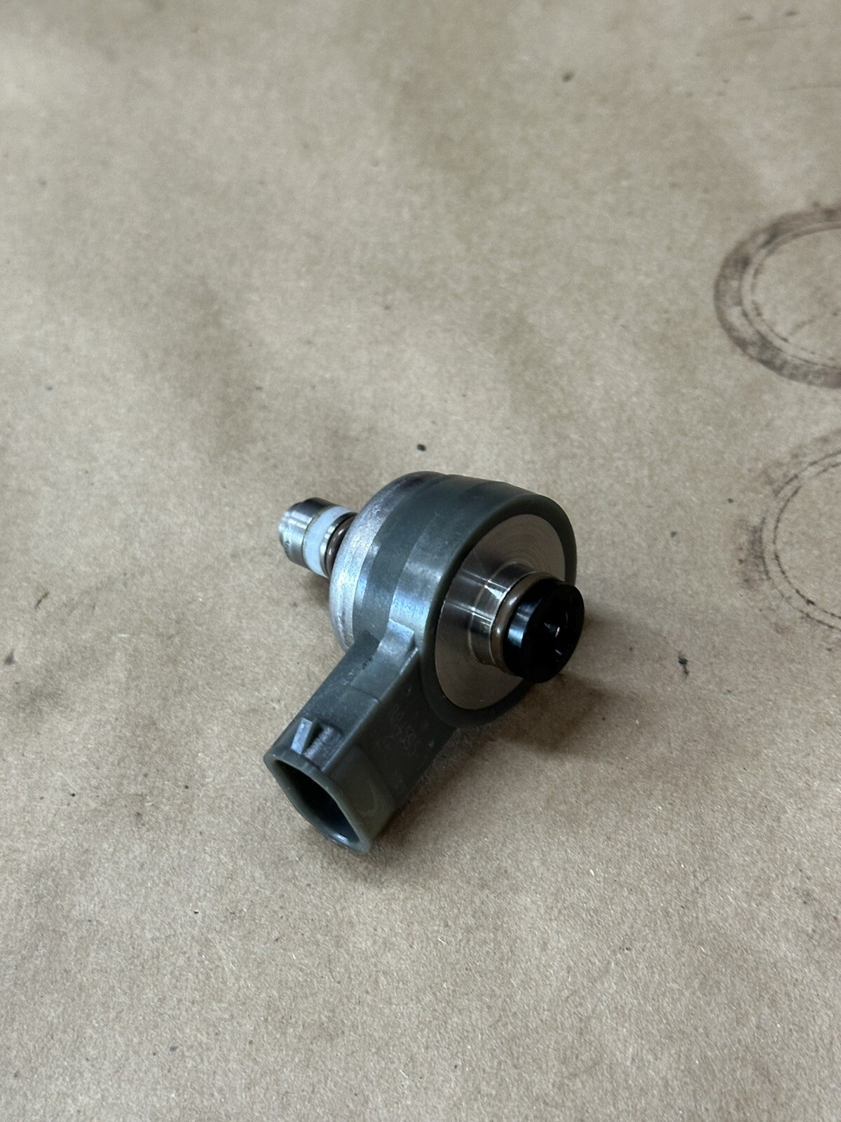 OEM MERCURY DFI OPTIMAX GREY AIR INJECTOR PN# 884595A01 / PN 