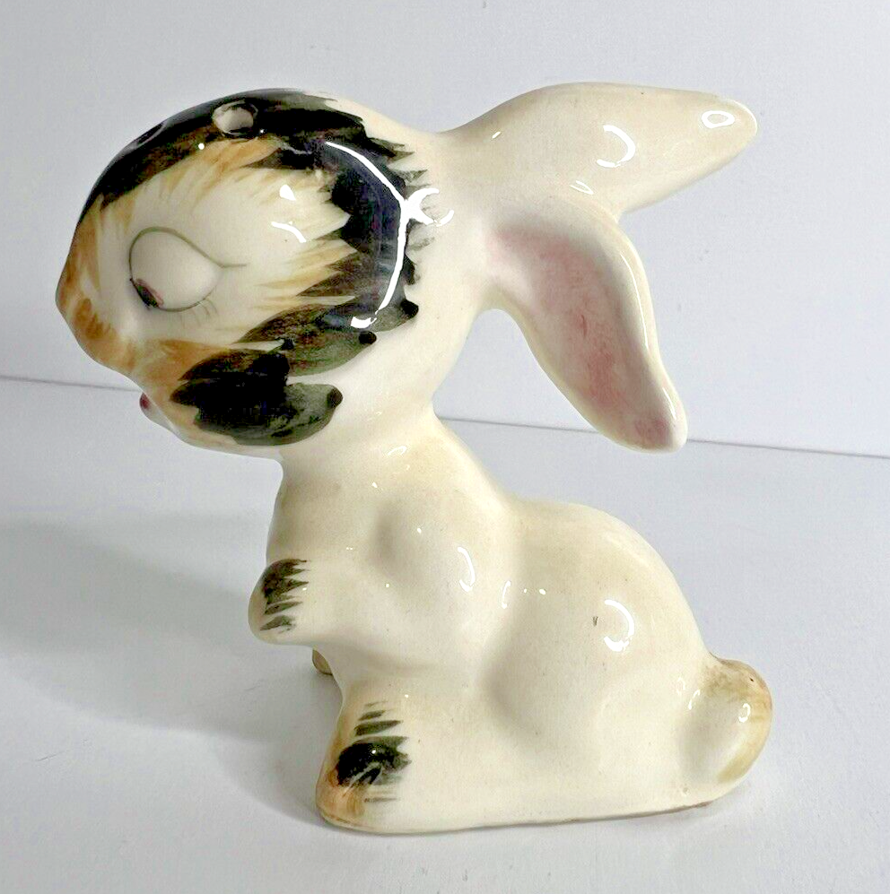 Vintage Bunny Rabbits Salt & Pepper Shakers Japan Anthropomorphic ...