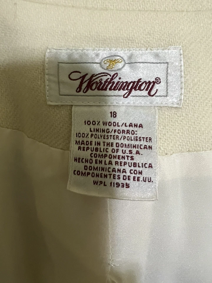Vintage Worthington Women Ivory 100% Wool Blazer Padded Shoulders, Made In US,18 - Image 4 of 4