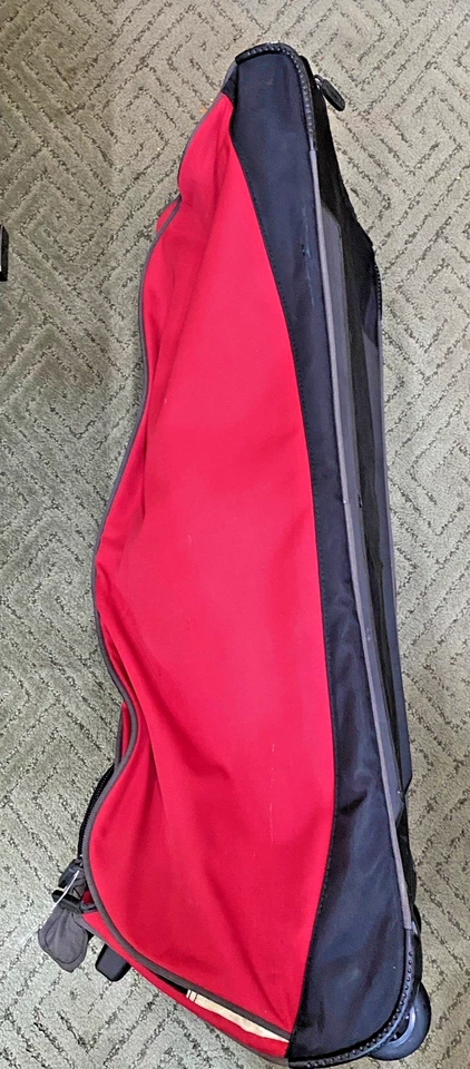 Bolsa de viagem Samsonite Ripstop com rodas vermelha 34” alça extensível LIMPA - Imagem 2 de 4