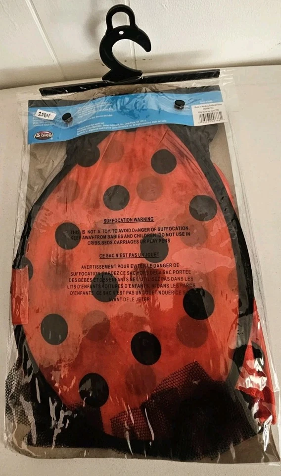 Disfraz Fun World Baby Ladybug se adapta hasta 24 meses.  B2584 Foto 3 de 4
