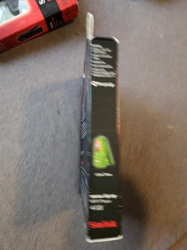 SanDisk Sansa Clip Zip Green (4 GB) Digital Media Player - Image 4 of 4