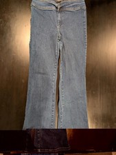 VINTAGE Y2L LEI Flare Jeans with button front, buttons on side, no pockets  