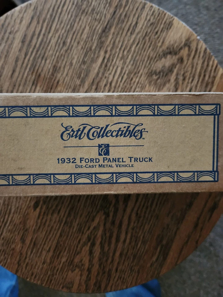 Case Knife Collector Trucks.. 1932 Ford Panel Truck..Number 1 in series - Image 2 of 2