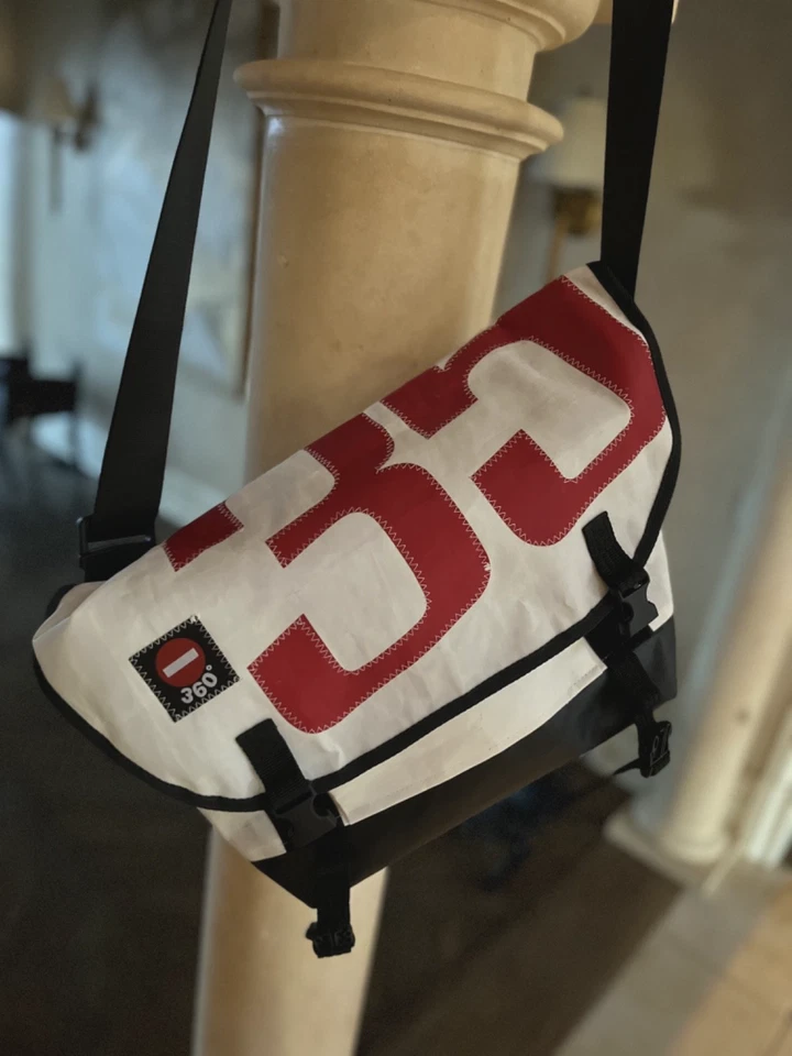 Recycled Baltic Sea Yacht Sailcloth Beach Bag, Gym Bag, Shoulder Bag 18" x 10" - Image 4 of 4