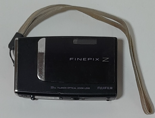 Fujifilm 7.2 MP Finepix Z10fd Digital Camera Dark Purple-Camera Only - Picture 2 of 6