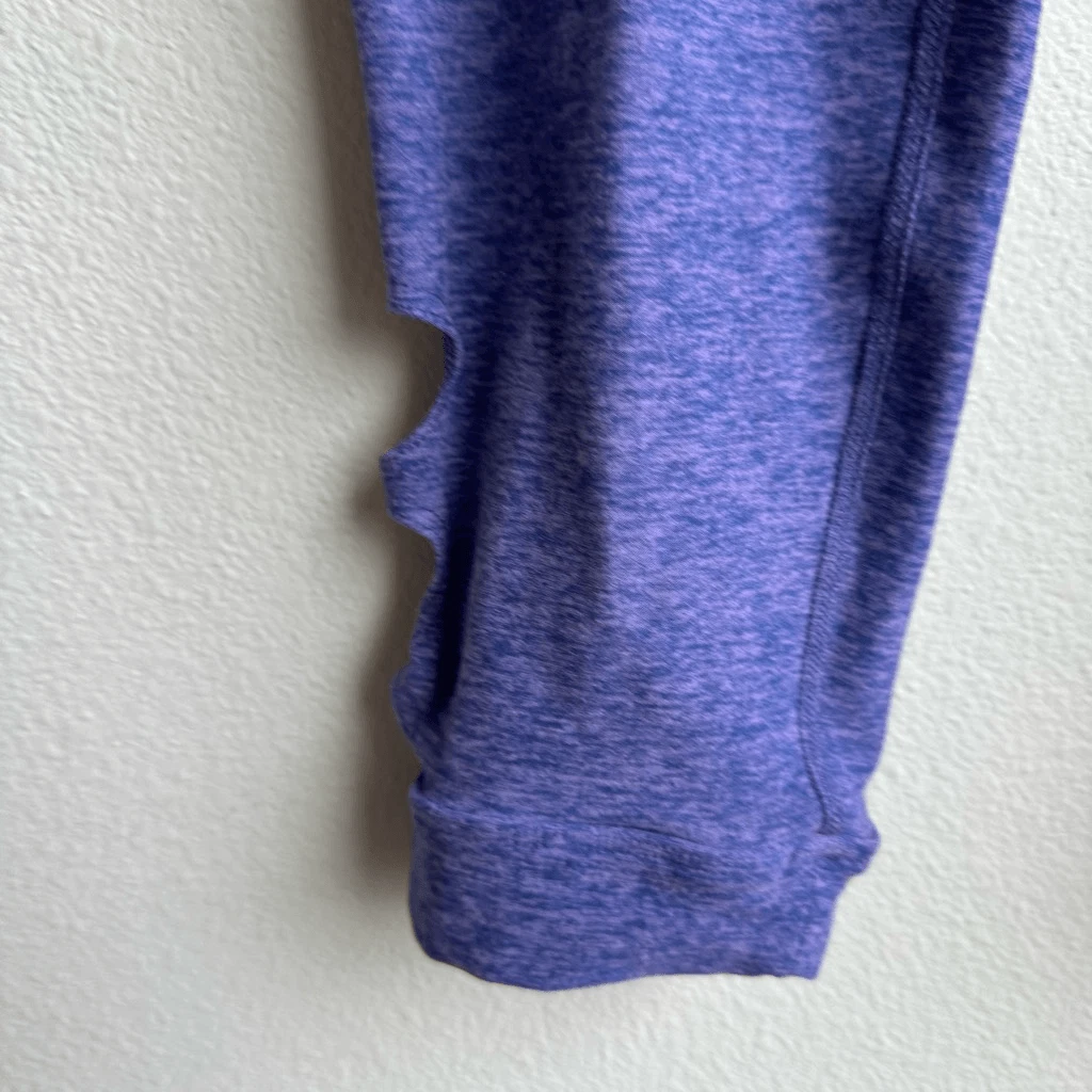 beyond-yoga cropped low rise side cut leggings