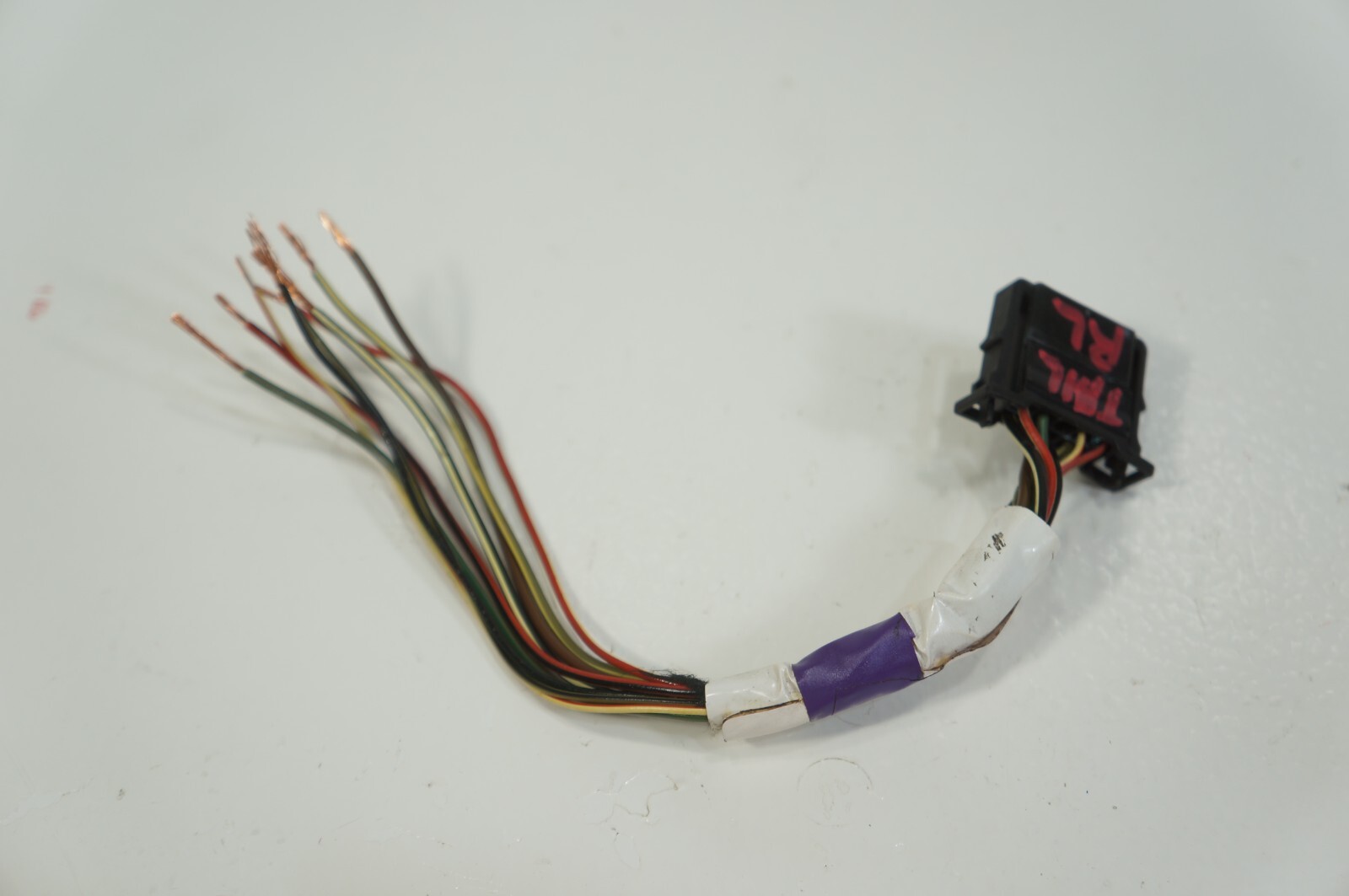 06-08 Bentley Flying Spur Right Driver Side Tail Light Lamp PLUG CONNECTOR OEM