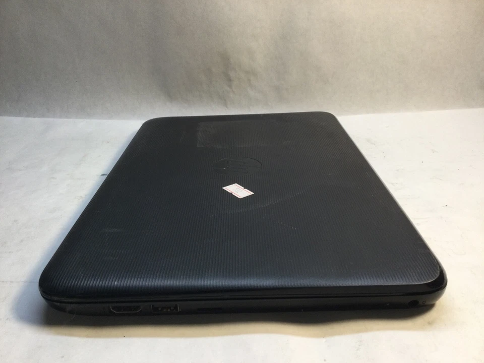 HP Stream 11 Pro 11" NetBook Intel Celeron -BOOTS TO BIOS - MZ - Image 4 of 4