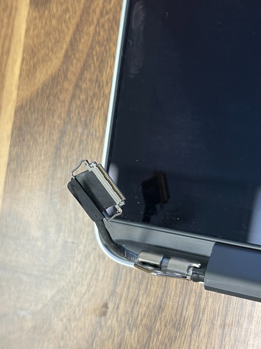 Genuine Apple MacBook Pro Retina 15