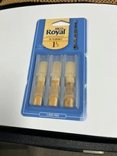 RICO ROYAL Bb SOPRANO CLARINET REEDS - 3 PACK - STRENGTH 1. 5 (1 & 1/2) 