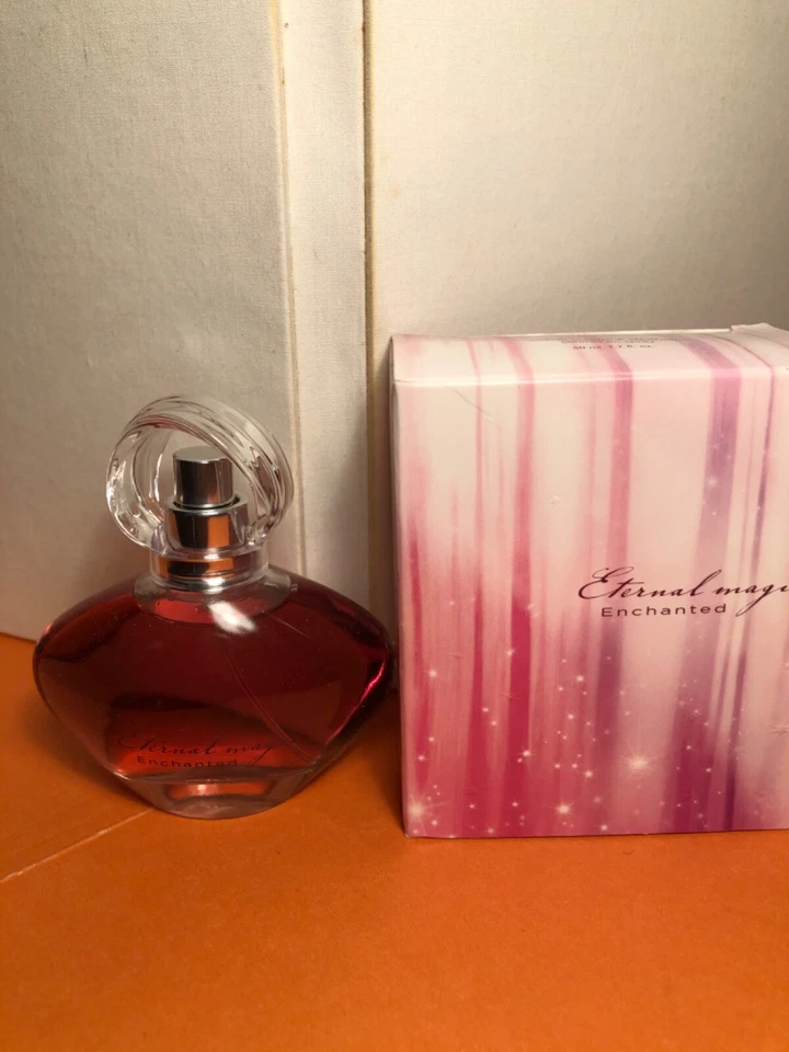 Avon Eternal Magic Enchanted Eau de Toilette Spray 1.7 FL.oz Foto 2 de 4