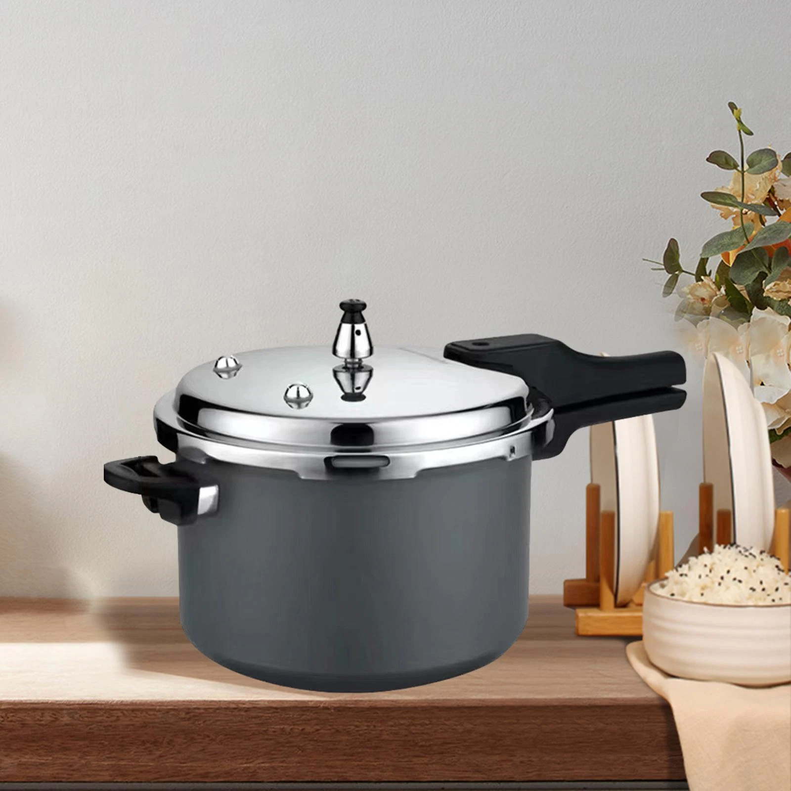 Pressure Cooker for Gas or Induction Stoves Fast Heating 80kpa Multifunction