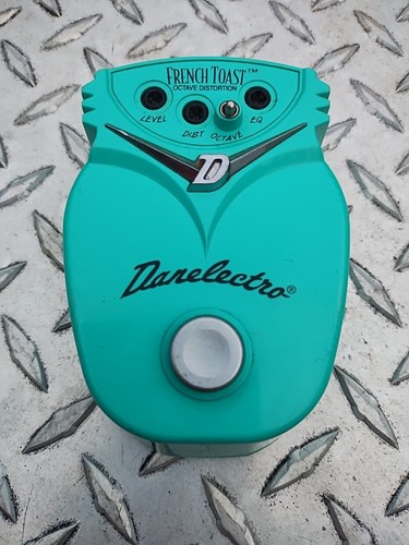 Danelectro DJ-13 French Toast Octave Fuzz | Pedale distorsione ottava superiore 1999 - Foto 10 di 10