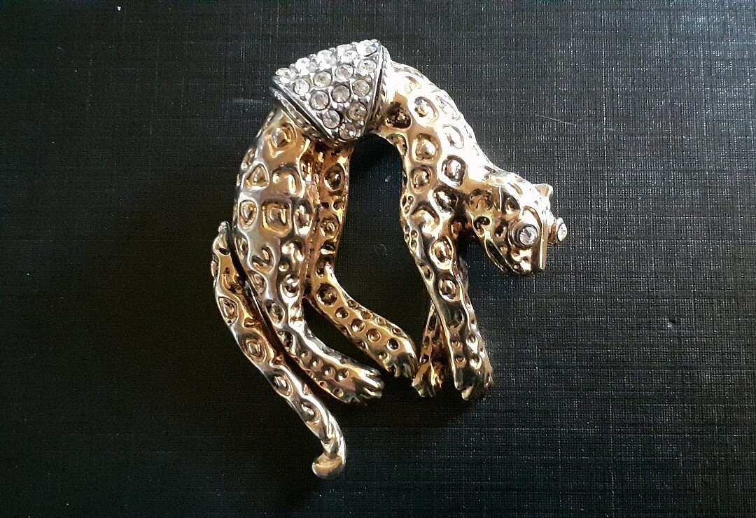 Broche Panthère Articulée Années 60 – Métal Doré Et Strass – Vintage – Occasion