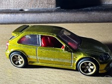 LOOSE - Hot Wheels 2022 - Super Treasure Hunt 99 Honda Civic EK9 Type R - Gold