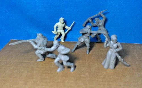 Marx vintage 1952 Fort Apache playset 60mm set of 6 Frontiersmen/woman