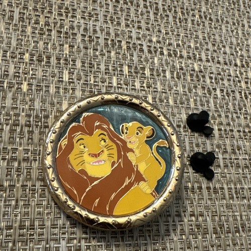 Disney DSSH DSF Lion King Father’s Day Pin LE 200
