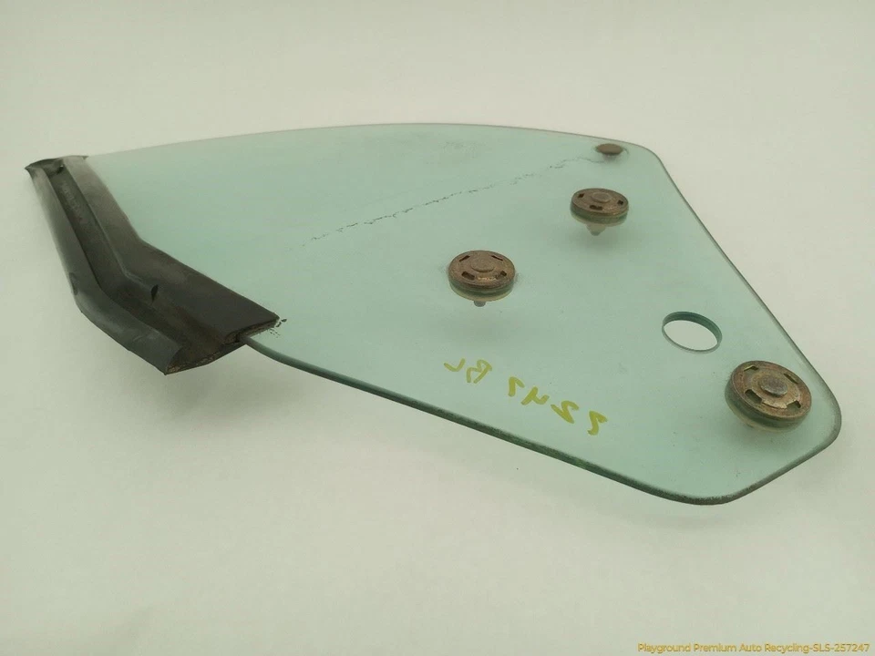 三菱 Eclipse Spyder 发球杆左后四分之一通风玻璃 2001 - 2005 01 02 03 — 第 3/4 张图片